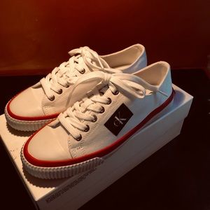 Calvin Klein Jeans Women's Ivory Canvas Shoe - White